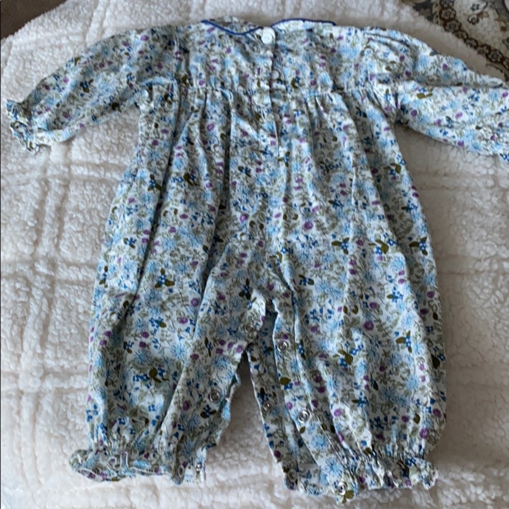 Smockingbird romper - Picture 3 of 4